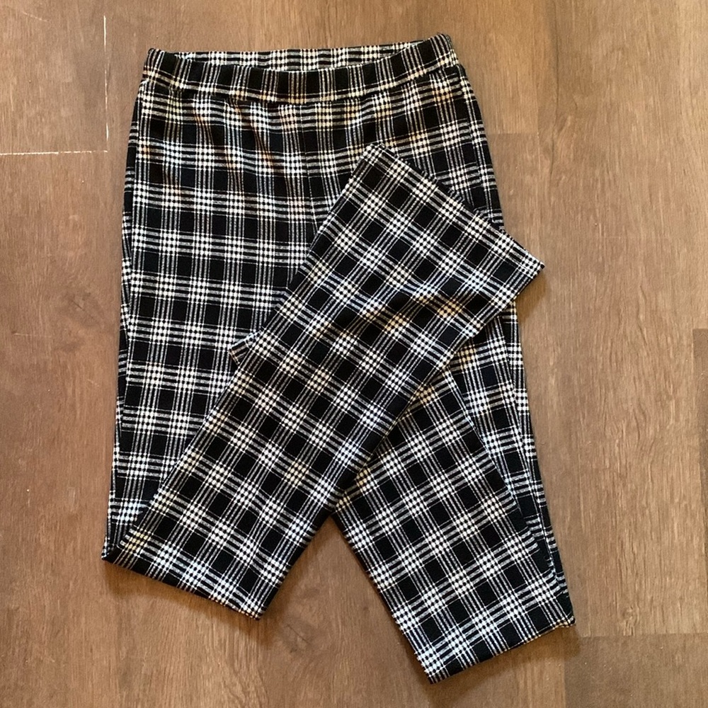 SHEIN size small black and white plaid bell bottom pants!